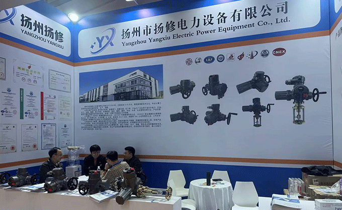 各种姿势玩小处雌女TXT视频