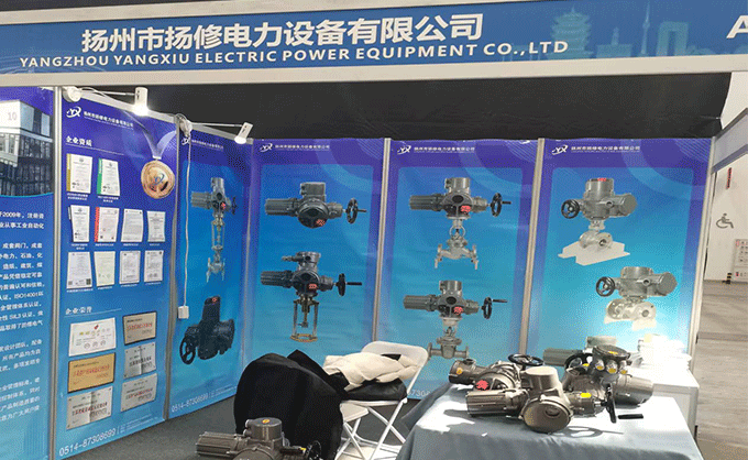 各种姿势玩小处雌女TXT视频